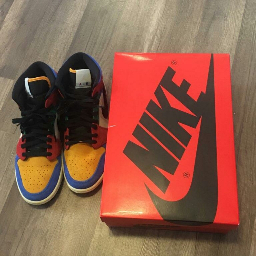 Jordan 1 mid blue the great